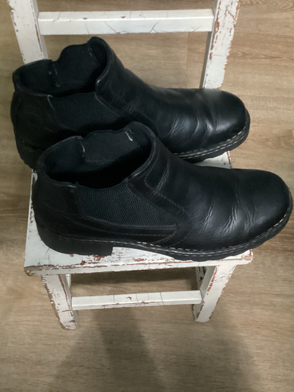 Eastland Black Leather Chukka Boots Size 9M